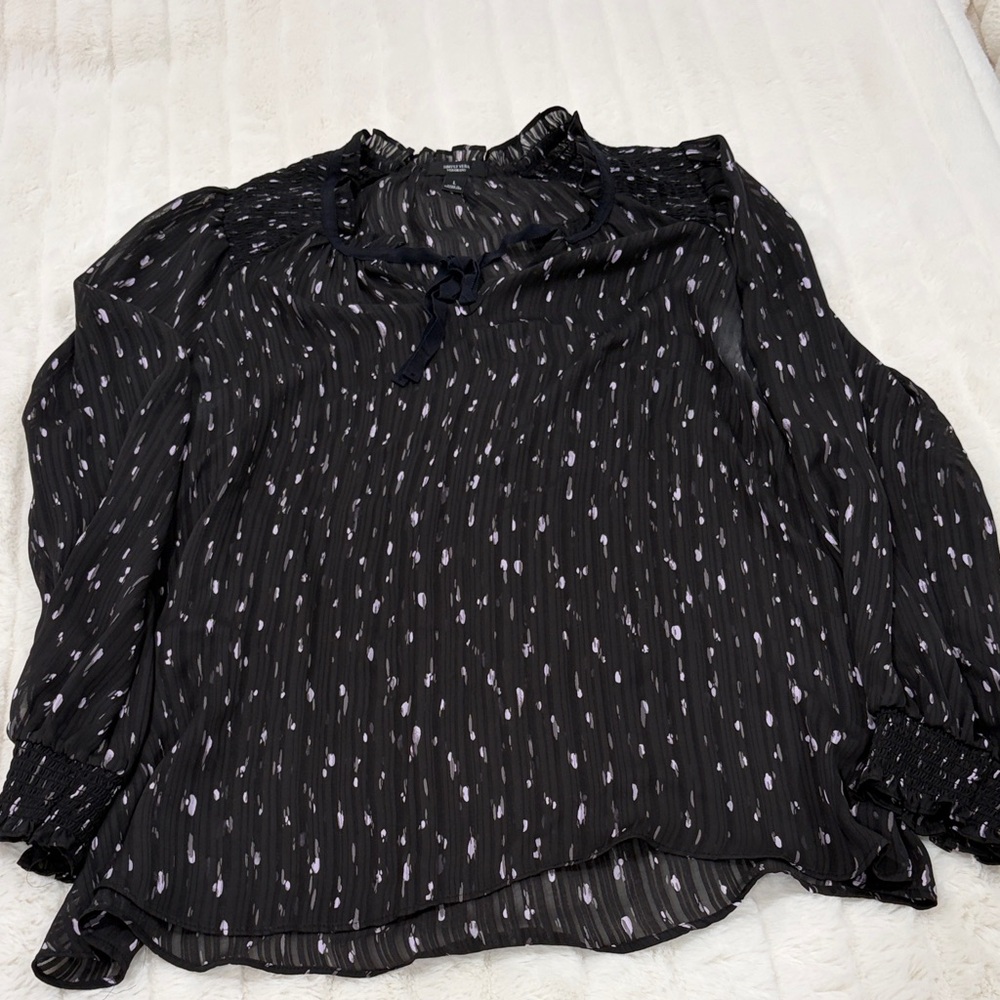 Vera Wang Black and White Patterned Blouse